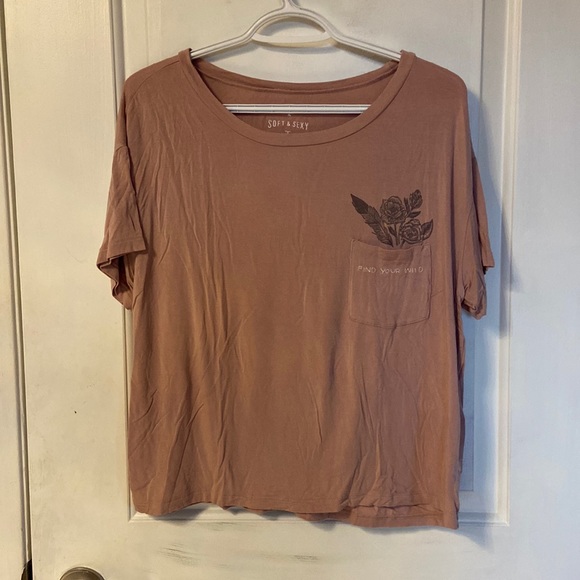 American Eagle Soft and Sexy Tee